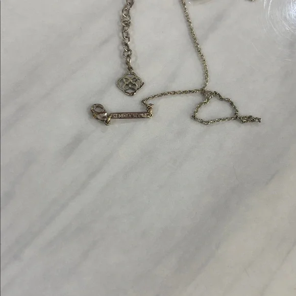 Kendra Scott blue necklace - Picture 3 of 4